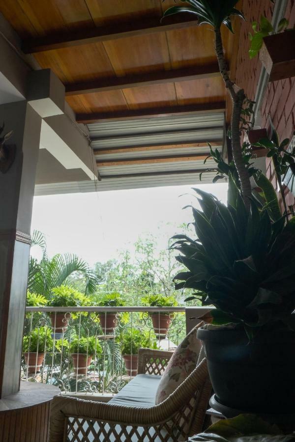 Apartamento Magen Imphal Exterior foto